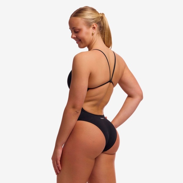 Kupalnik_Funkita_Ladies_Single_Strength_Still_black